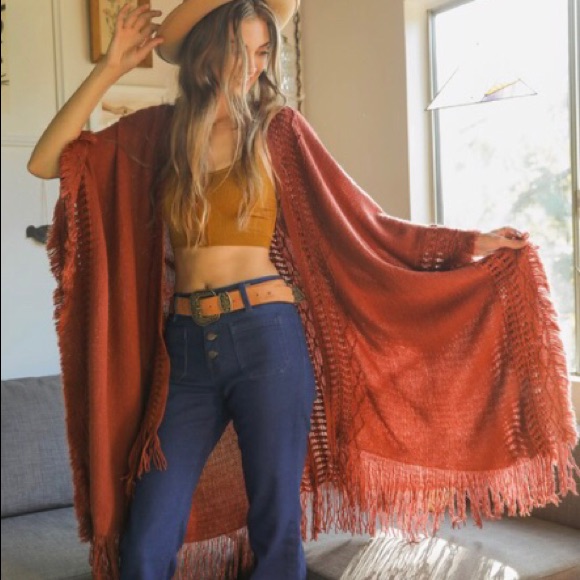 Gorgeous Rust-Colored Bohemian Ruana With Frayed Edging And Knit Work Detail